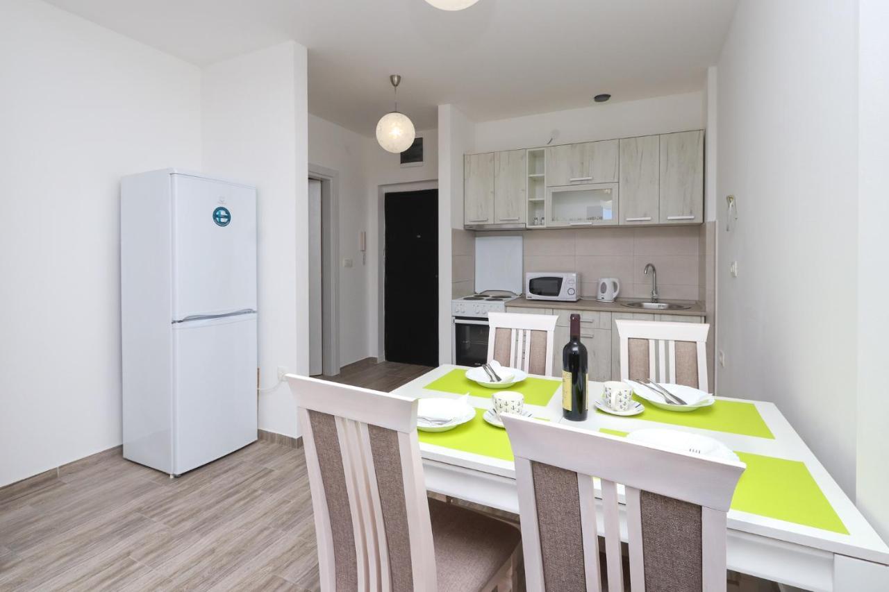 Apartment Sidro Petrovac Exteriör bild